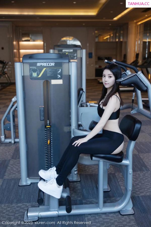   [XiuRen]高清写真图 2023.12.15 No.7819 模特合集 豆瓣酱第26张图片
